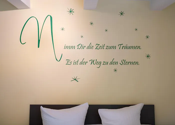 Traeumerei - Charmantes Objekt Mit Kamin & Grosszuegigem Garten *