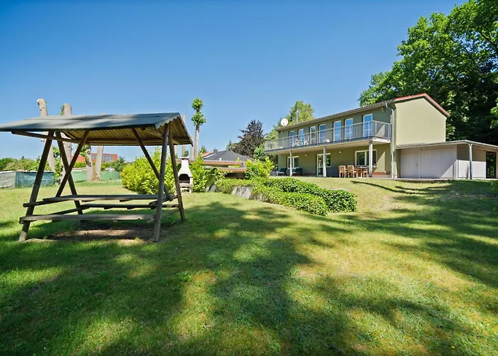 Traeumerei - Charmantes Objekt Mit Kamin & Grosszuegigem Garten 別荘 *